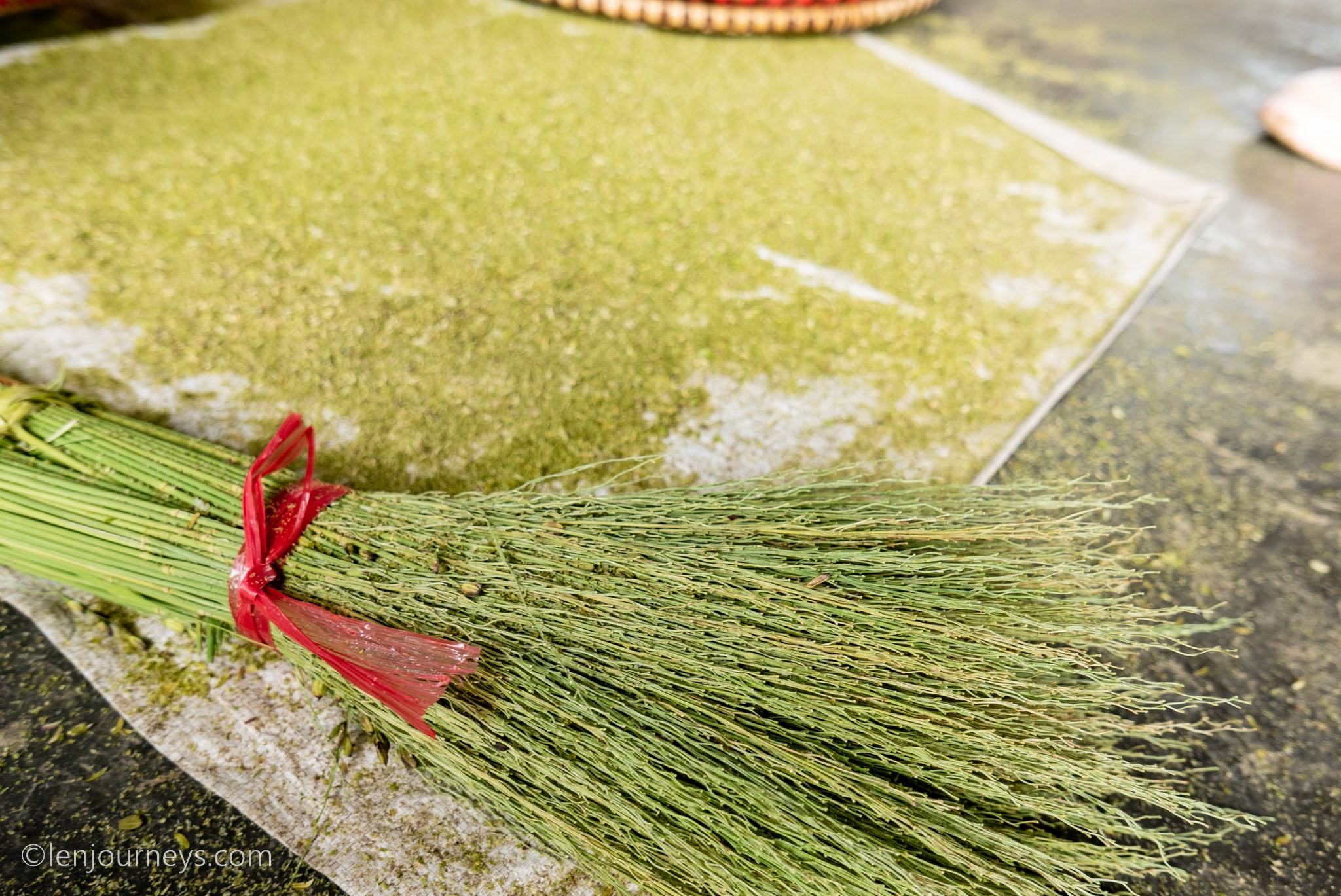 Green rice flake, a speciality of Tu Le
