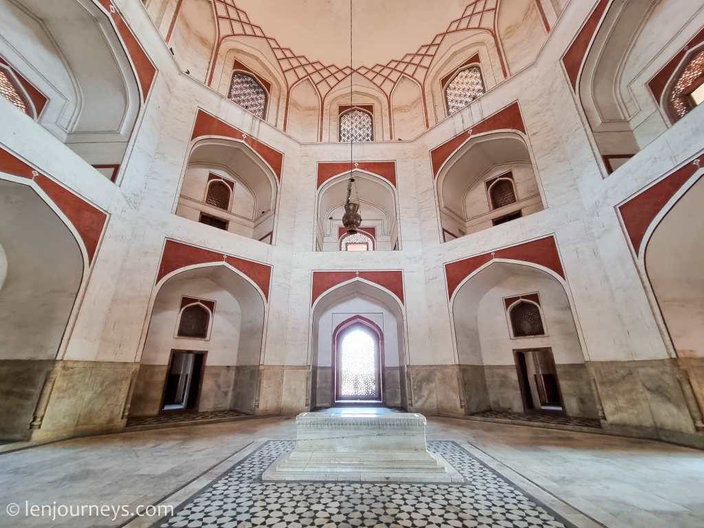 The central chamber of Humayun's Tomb