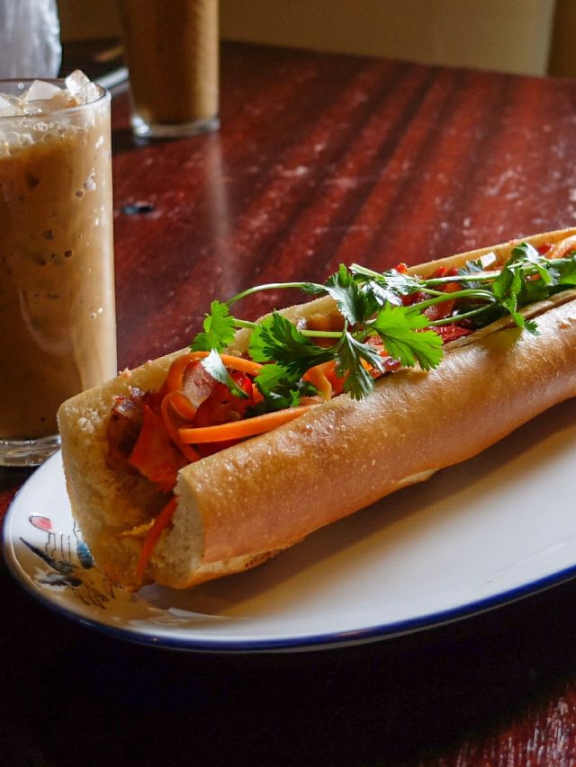 Vietnamese Snack And Savory Pastries Len Journeys