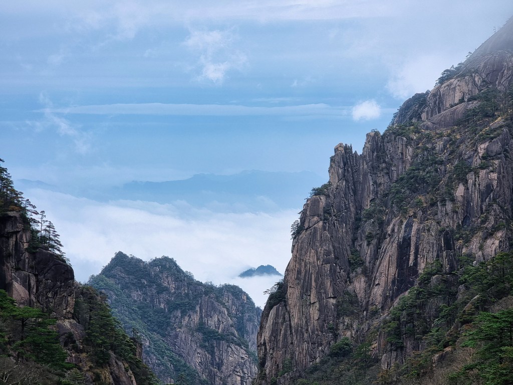 Sea of cloud in Huangshan
