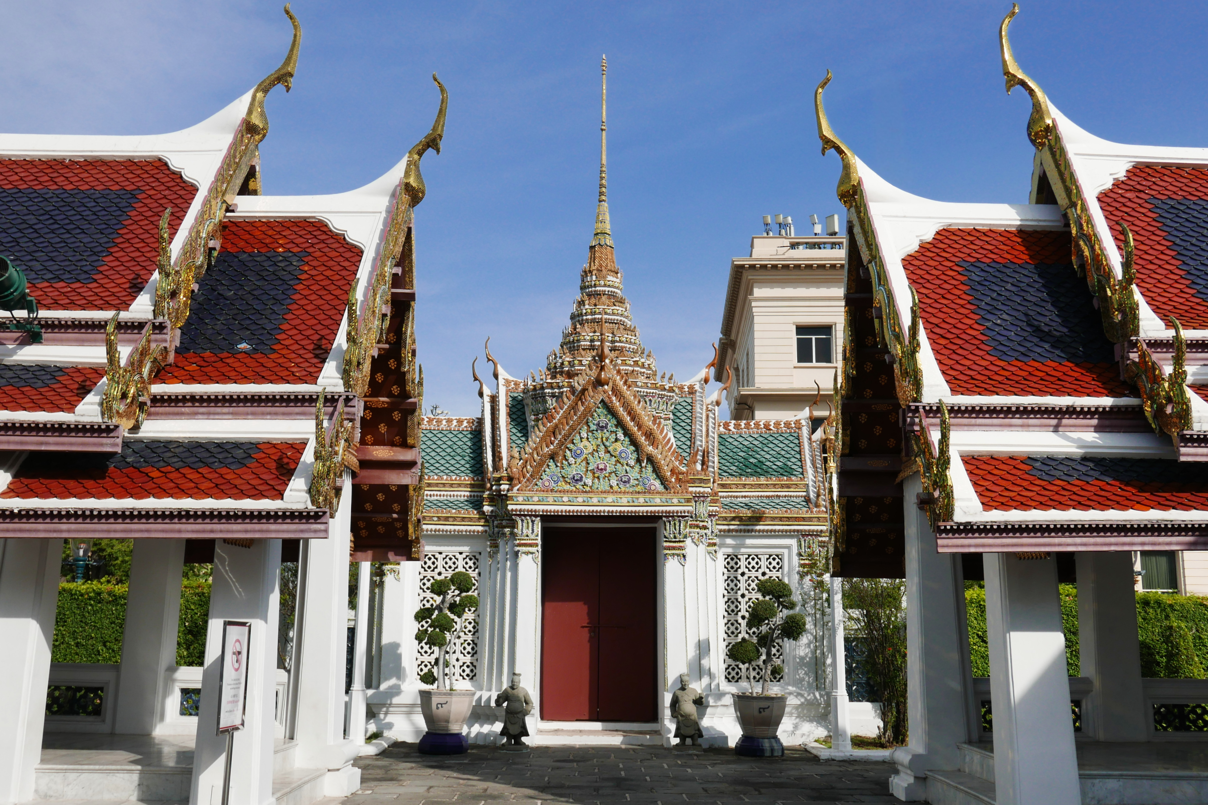 Peaceful courtyard in Grand Palace, Rattanakosin