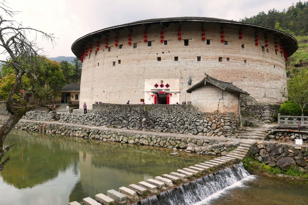 Yuchanglou - A riverside tulou