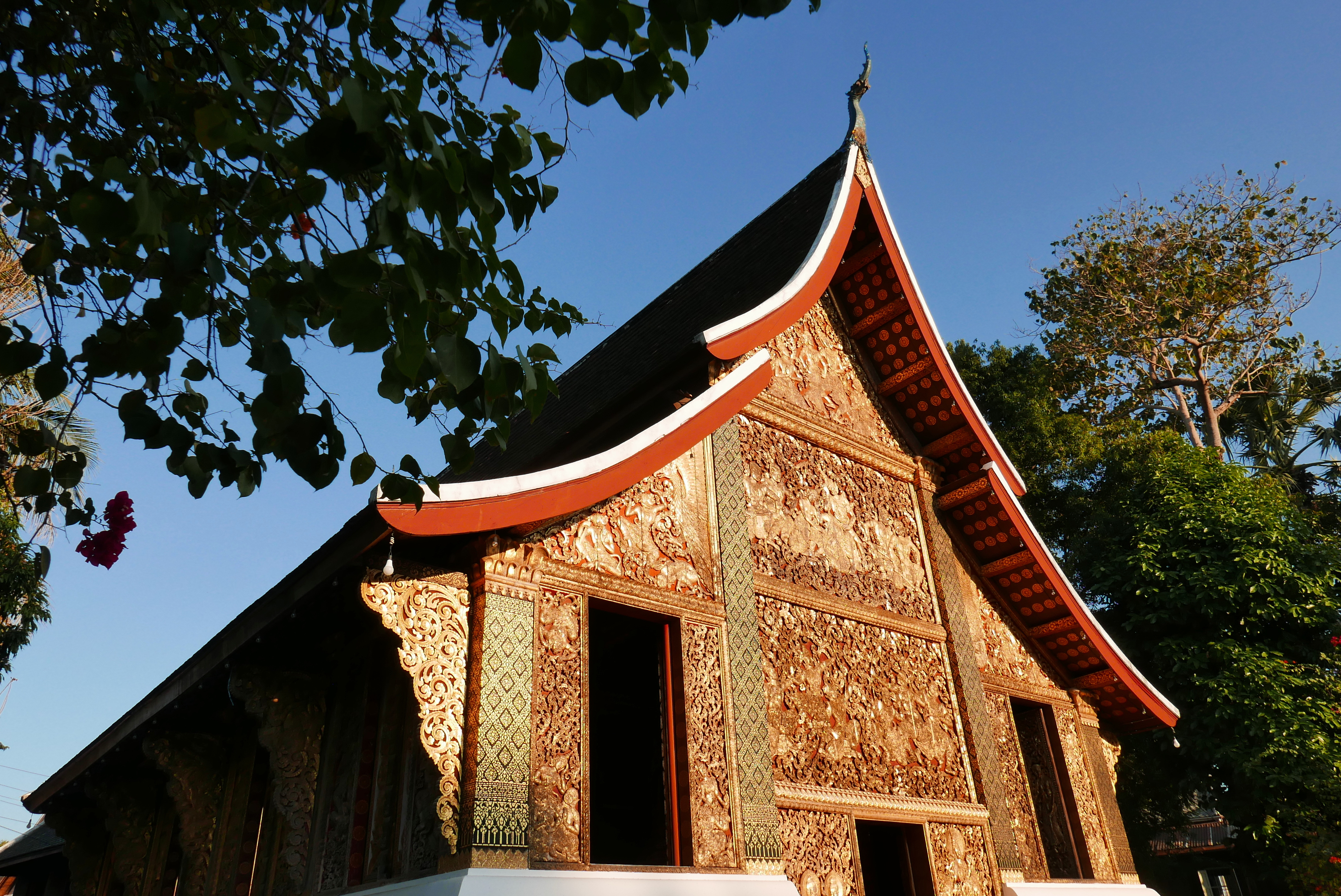 An auxiliary structure at Vat Xieng Thong