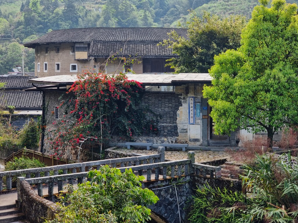Tsingpu Tulou Retreat, Fujian